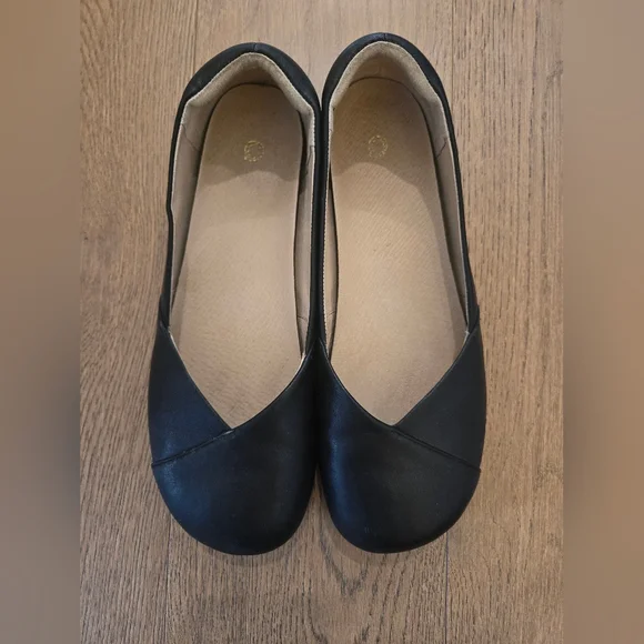 Xero Shoes Barefoot Phoenix Leather - Women's Dressy Flat - Picture 3 of 6